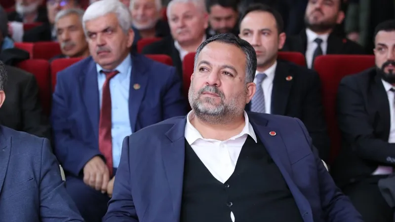 Saadet Partisi Adıyaman İl Başkanı Asnuk: ‘İndere’nin yükünü hafifletmek için Adıyaman büyükşehir olmalı’ 