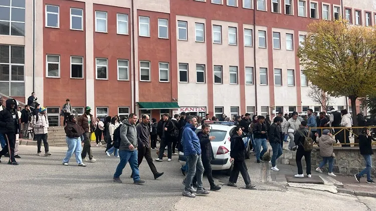Gümüşhane Üniversitesi’nde Rehine Gerginliği Kontrol Altına Alındı