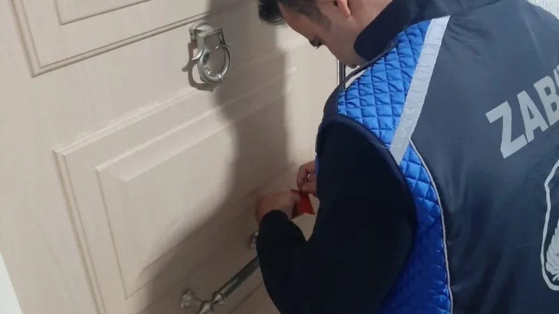 Fuhuş Yapıldığı Tespit Edilen Ev Mühürlendi 