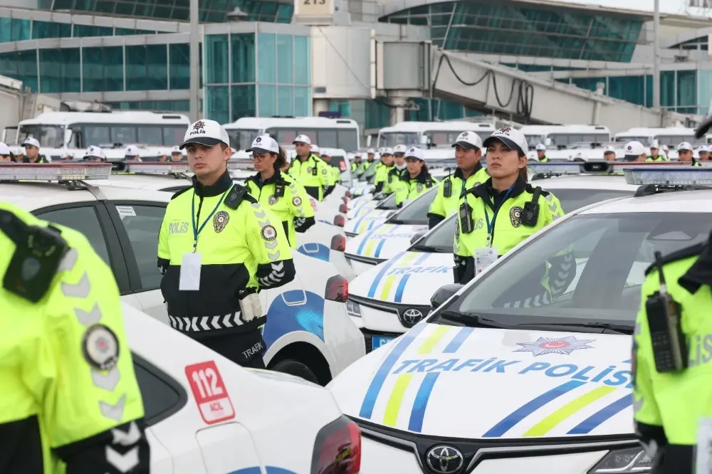 Erzurum’un Güvenlik Gücü Büyüyor: 74 Yeni Araç Hizmete Girdi