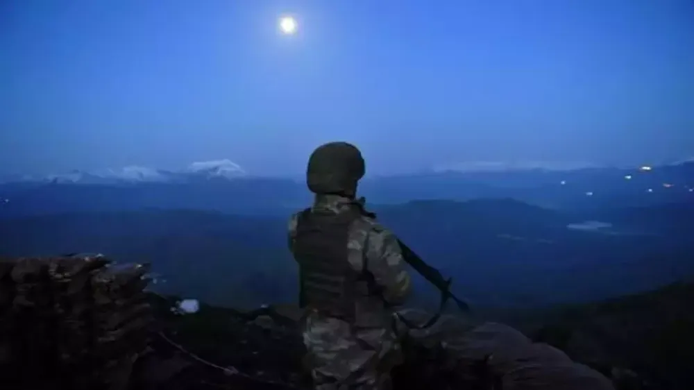 “Bakan Güler’den Yeni Uygulama: Şüpheli Asker İntiharlarında Ailelerle ‘Tanık Odası’ Görüşmeleri”