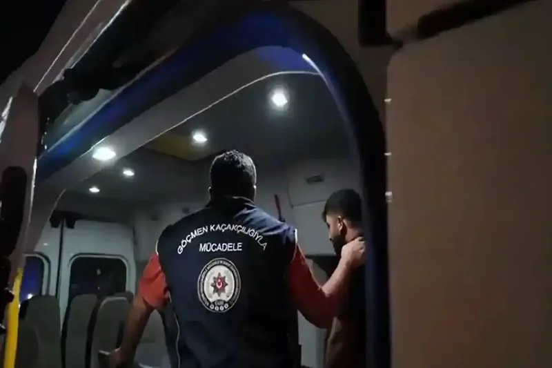 Edirne’de 9 düzensiz göçmen yakalandı