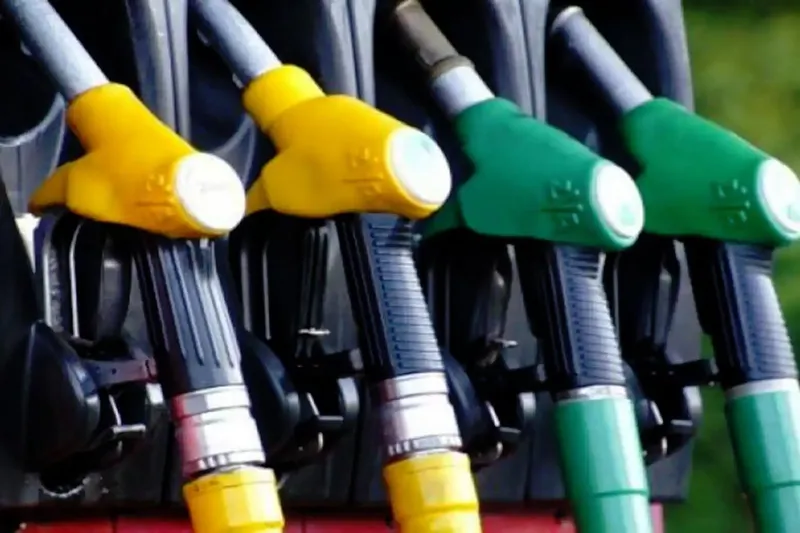 Motorine büyük zam: Bu gece yarısı 2,07 TL artış bekleniyor