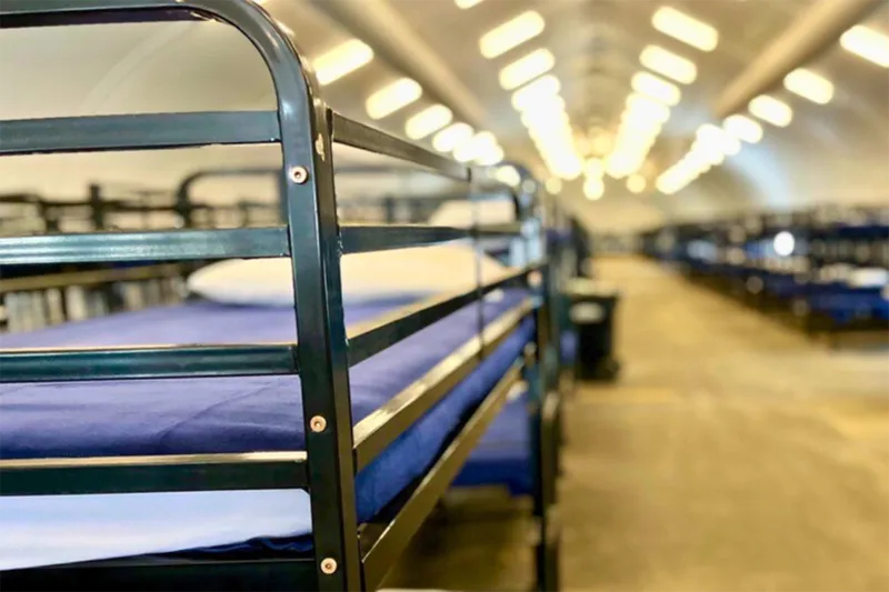 Yeni yönetmelik: AVM, stadyum ve millet bahçelerine sığınak zorunluluğu