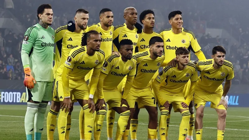 Fenerbahçe Çekya’dan 1 puanla döndü