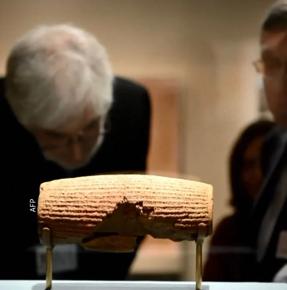 UNESCO’da Kiros Bildirgesi, İnsan Haklarının İlk Yazılı Belgesi Olarak Kabul Edildi