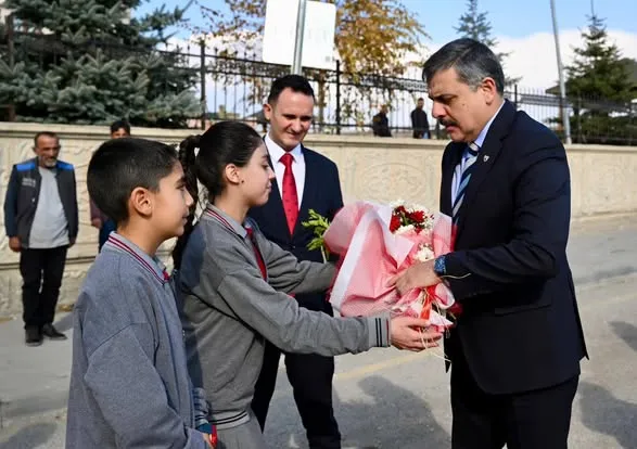 Çiftçi’den ilçe ilçe Erzurum adımlarına devam…