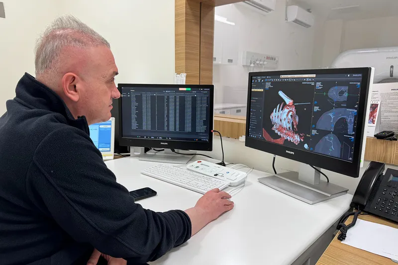 Gaziantep Şehir Hastanesi’nde artrografi uygulaması başarıyla gerçekleştirildi