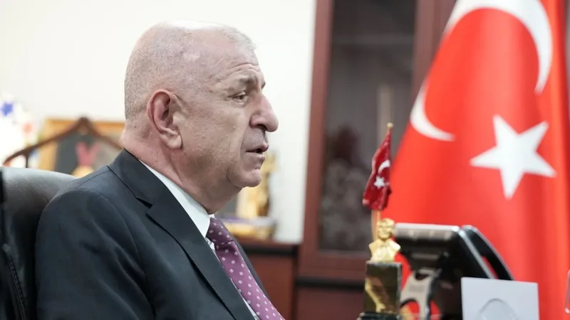 Ümit Özdağ Beşiktaş Şehitleri’ni andı: ‘Terörle müzakere değil, mücadele edilir’  - Videolu Haber