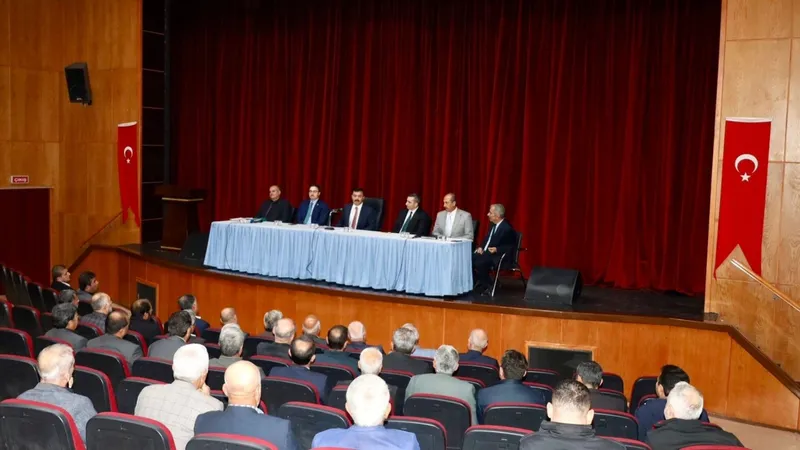 Kahta’da Recep İçme Suyu Grubu için bilgilendirme toplantısı düzenlendi 