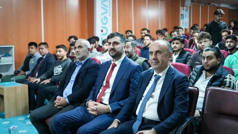 Adıyaman Üniversitesi Rektörü Mehmet Keleş, TÜGVA öğrencileriyle buluştu 