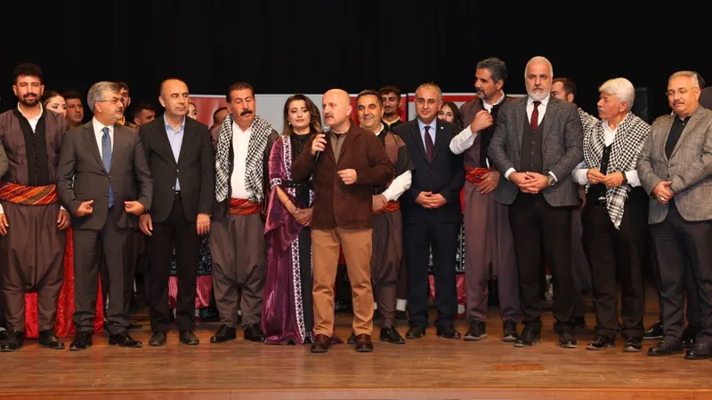 Adıyaman’ın kültürel mirası öğretmenler korosuyla sahneye taşındı 