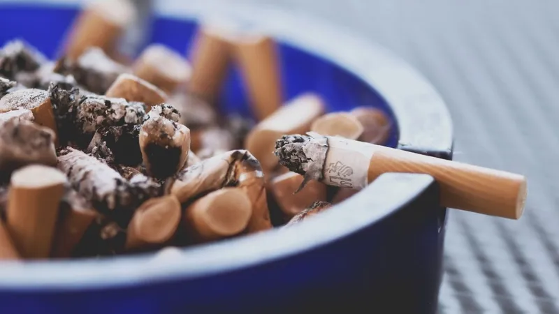 Yeşilay raporu: Her 3 kişiden 2’si sigaraya çocuk yaşta başlıyor