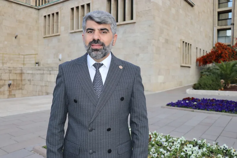 HÜDA PAR Milletvekili Dinç