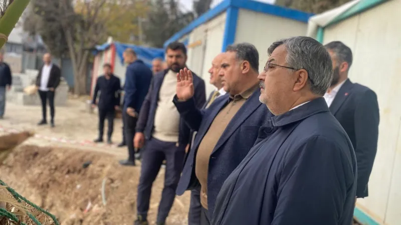 Milletvekili Resul Kurt ve AK Parti İl Teşkilatı’ndan Adıyaman’da yeni SGK İl Hizmet Binası’nda inceleme 