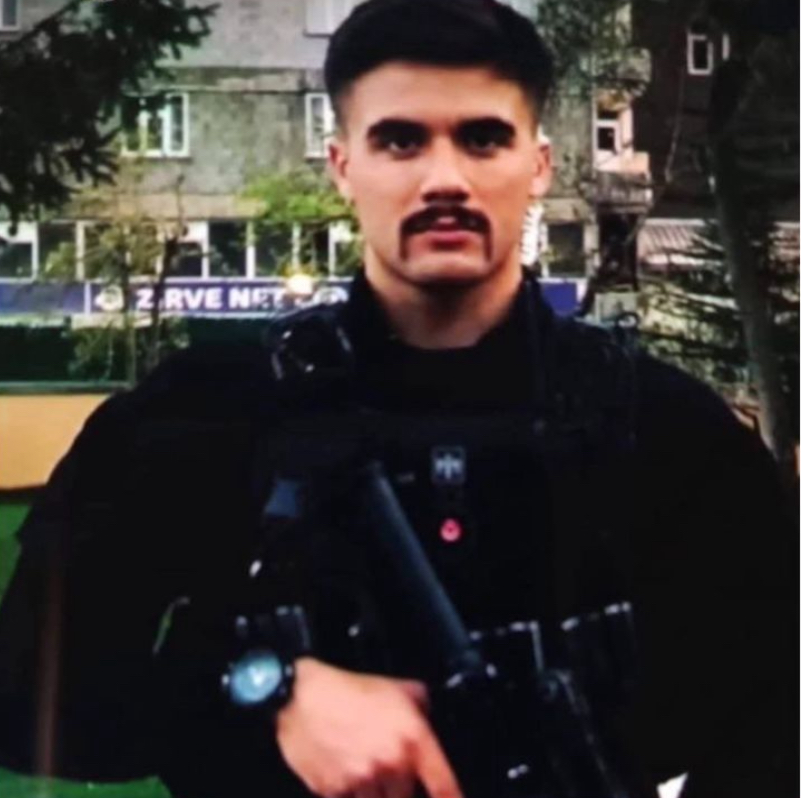 Türk Milleti Bir KAHRAMAN Daha Uğurladı 