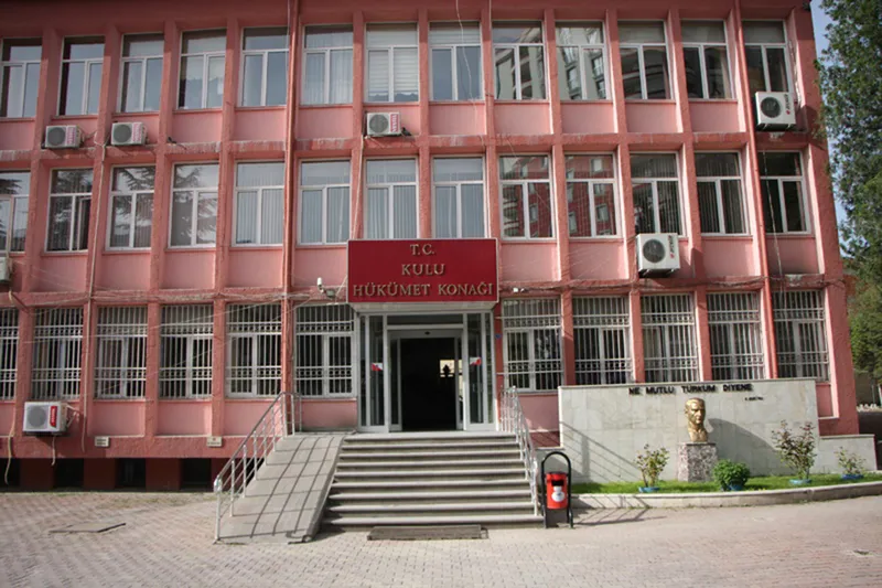 Konya’da bir katip, zimmetine 6,5 milyon TL geçirdiği iddiasıyla tutuklandı