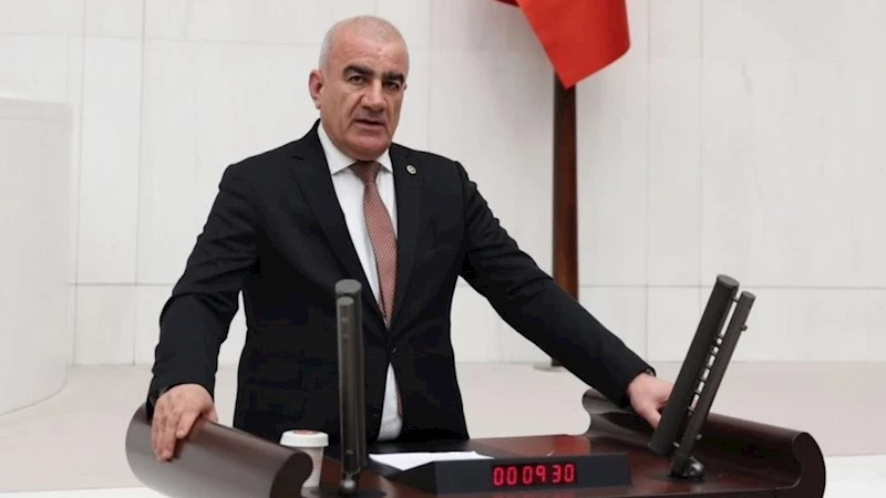 AK Parti Adıyaman Milletvekili Hüseyin Özhan’dan Berat Kandili mesajı 