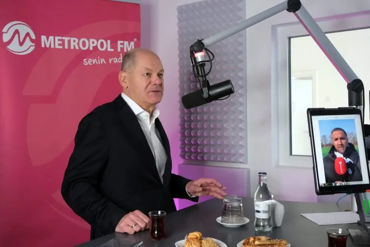 Berlin  Başbakan Olaf Scholz’tan Türk Toplumuna Kritik Seçim Öncesi Mesajlar