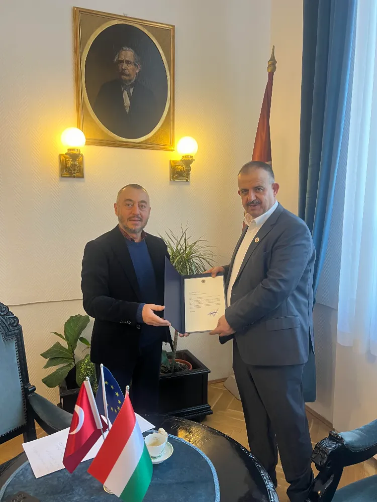 Konsolos Şahbaz Rektör Charaf