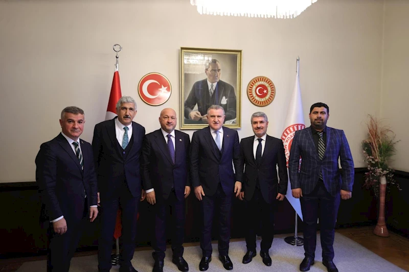 AK Parti’li Kurt’tan Kahta’ya yatırım müjdesi 