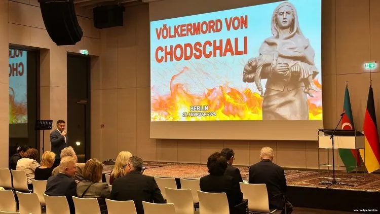 Berlin  Berlin’de Hocalı Katliamı Anma Etkinliği Düzenlendi