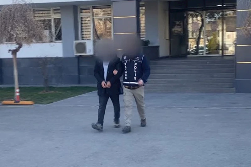 Uyuşturucu satıcılığı yapan 2 şüpheli tutuklandı