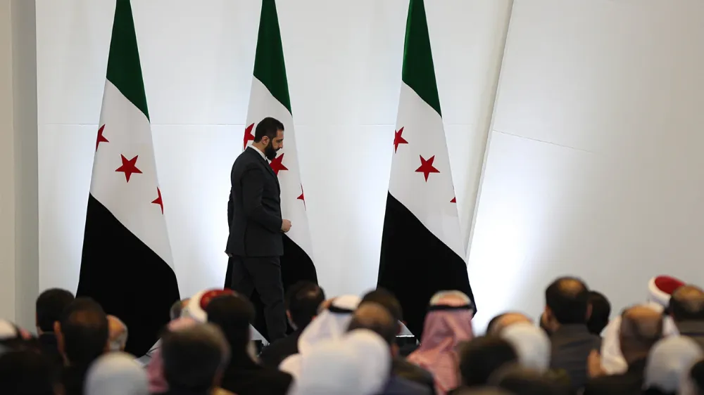 HTŞ Suriye’yi birleştiremiyor! Dört bir yanı bölünmüş Suriye