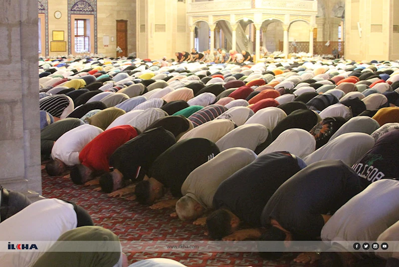 İlk teravih namazı yarın kılınacak