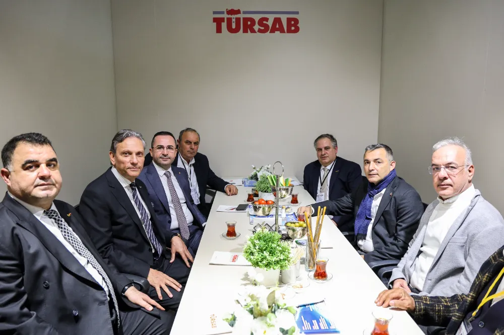 BAŞKAN KARA, EMITT 2025’TE MANAVGAT’I TANITIYOR