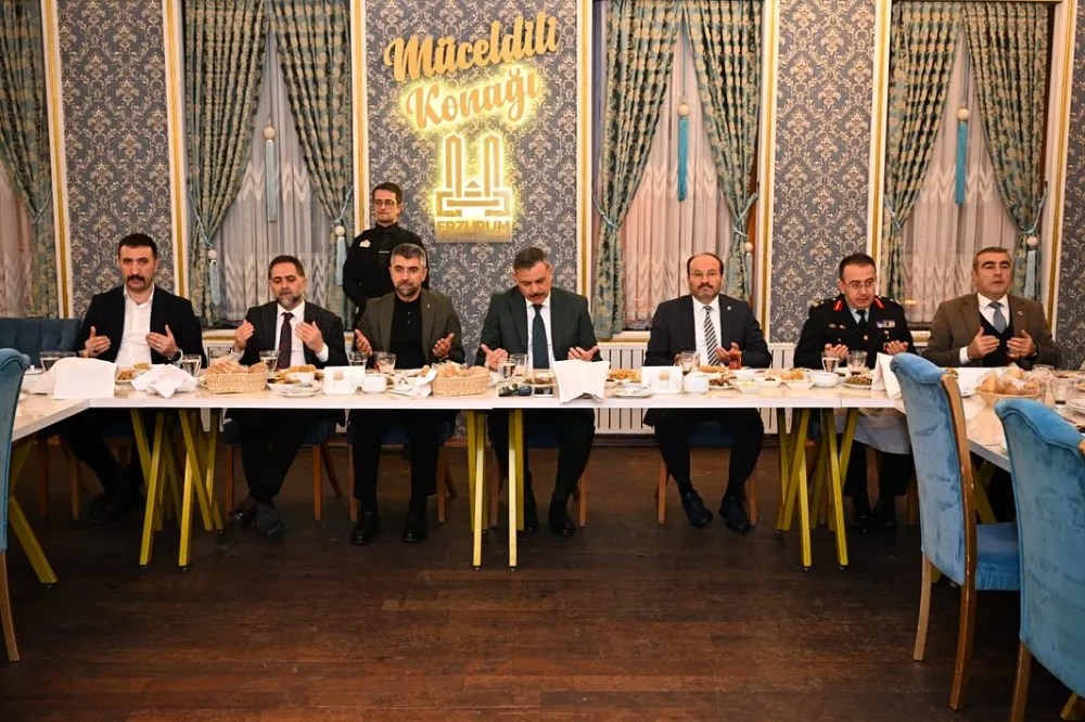 Vali Çiftçi, Kerkük’lü öğrencilerle iftar programında buluştu