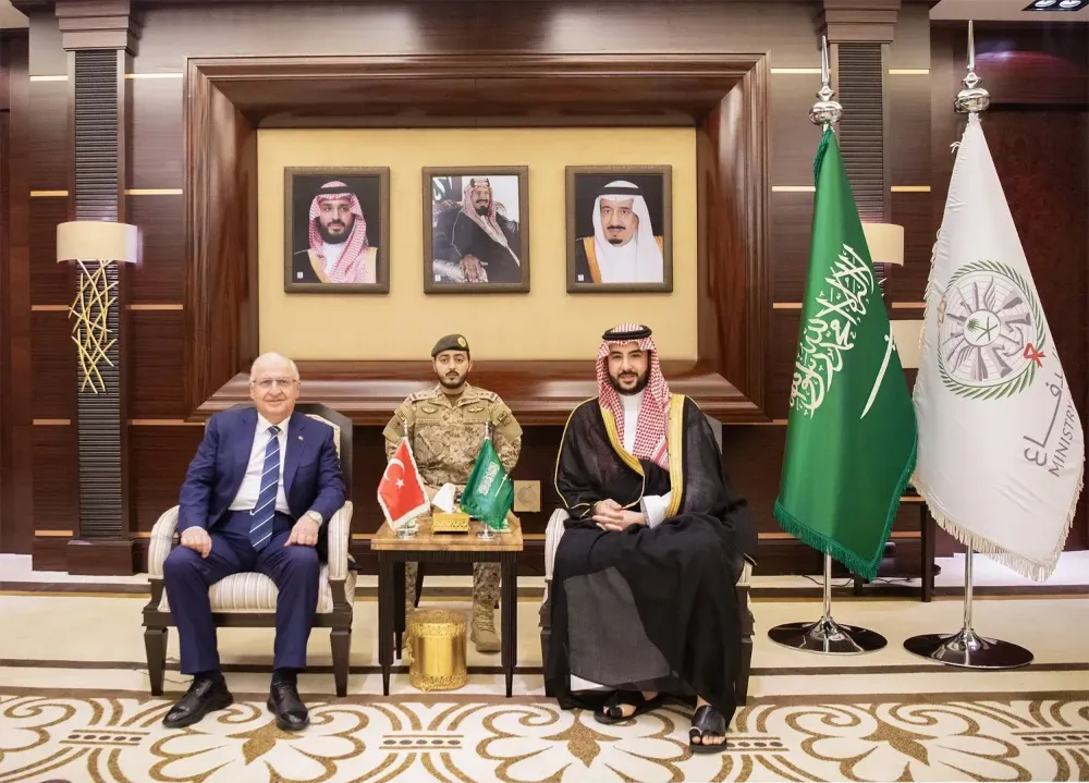 Suudi Arabistan ve Türkiye savunma iş birliğini geliştirmeyi görüşüyor