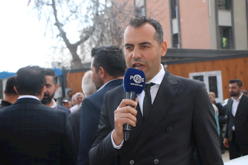 DEM Parti İl Eş Başkanı Coşkun’dan CHP’ye Destek: 