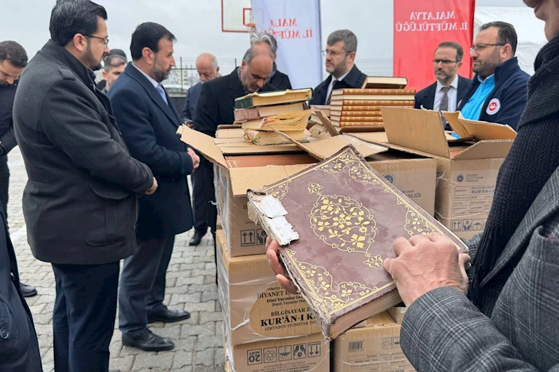 Depremde hasar gören Kur