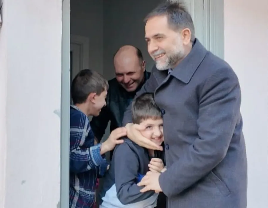 UÇAR’DAN MESAİ ARKADAŞLARINA İFTARLIK JESTİ