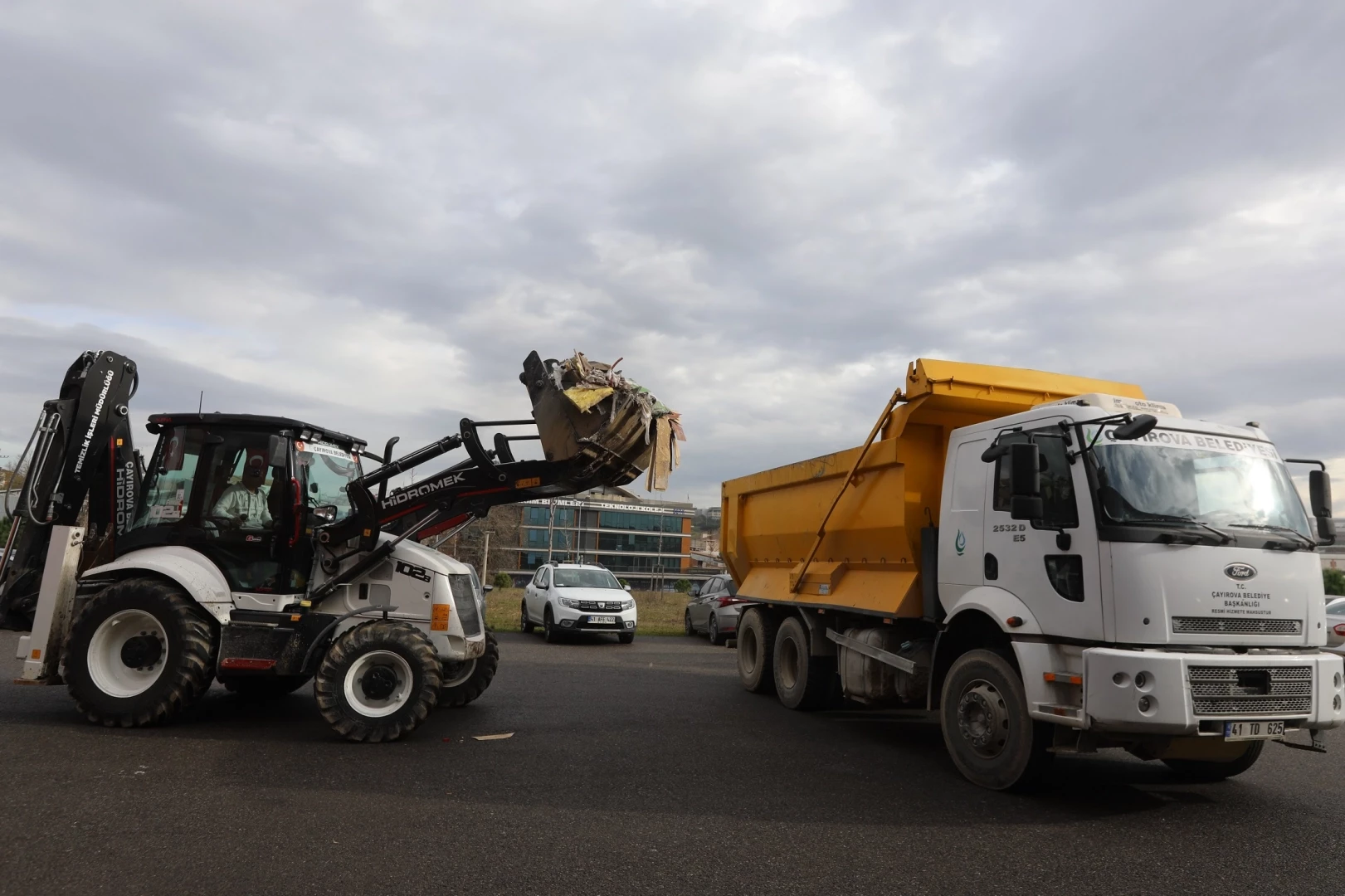 Kocaeli Çayırova Belediyesi’nden e-moloz uygulaması