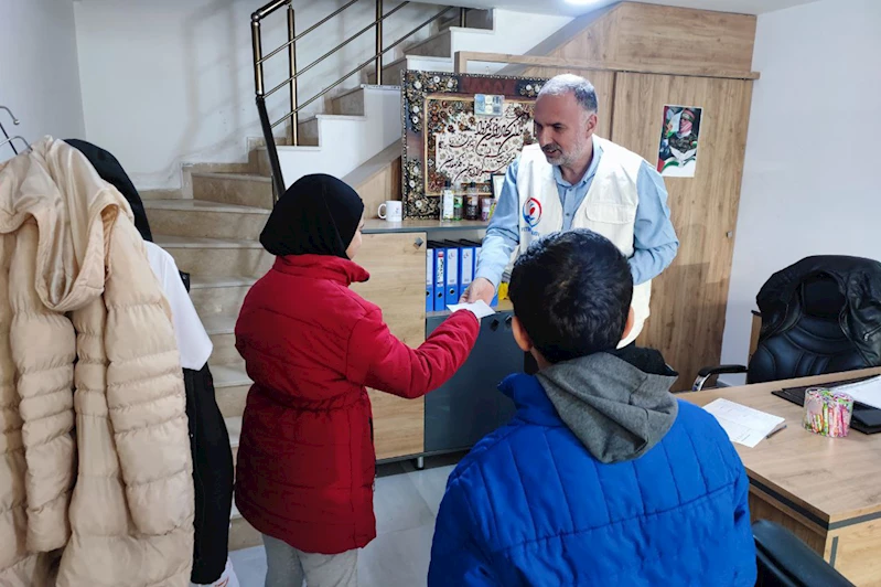 Yetimler Vakfı’ndan bayram öncesi yetim ailelere nakdi yardım