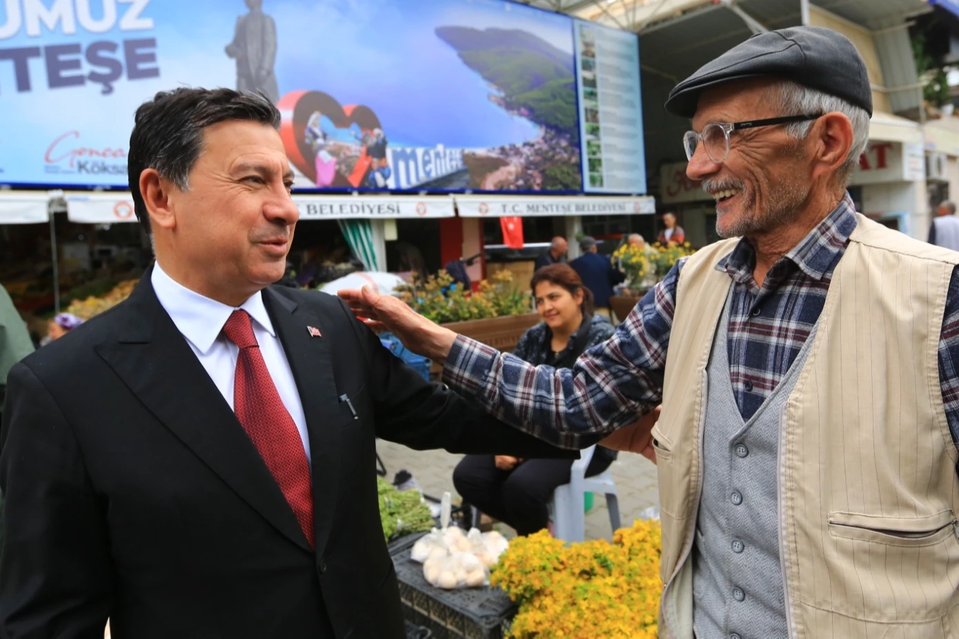 Muğla Büyükşehir’den emeklilere 4 bin TL bayram desteği