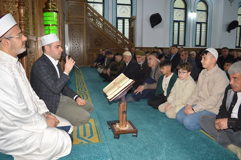 Bayram vaazında Gazze vurgusu: Sevincimiz eksik, dualarımız Gazze için