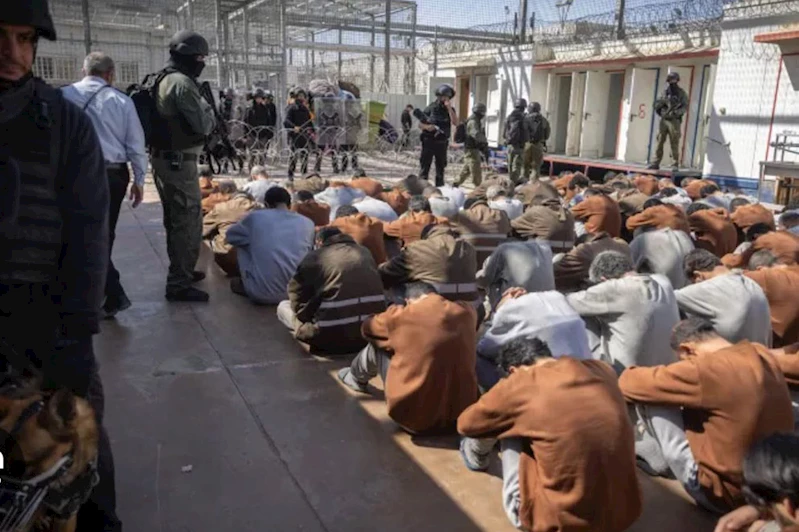 İngiliz basını: israil hapishanelerinde sistematik işkence ve tecavüz uygulanıyor