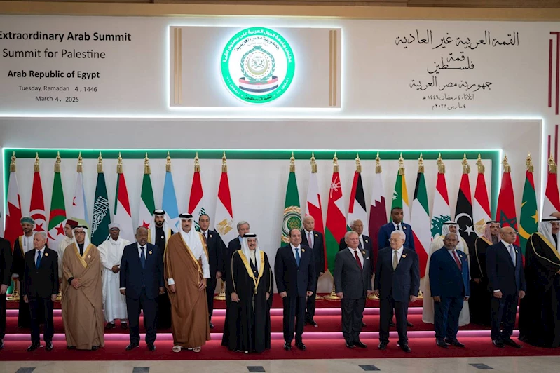 Arap Zirvesi, Gazze’nin yeniden inşasına yönelik planı kabul etti ve zorla göçü reddetti