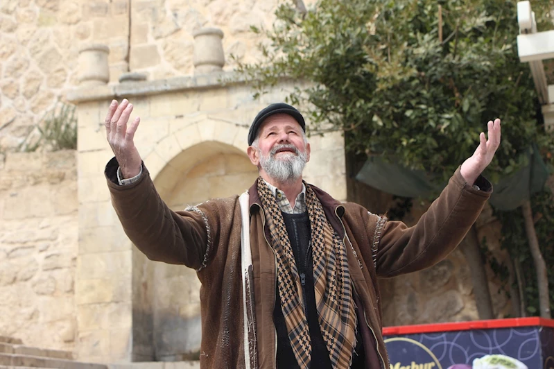 50 yıllık hamal: Her şeyi bırakırım ama orucumu asla