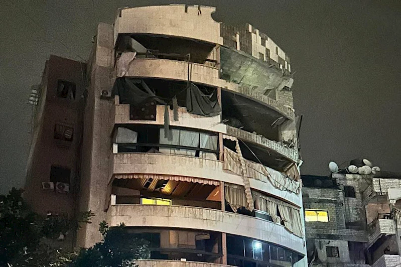 Siyonist rejimden Beyrut’a hava saldırısı: 3 şehit, 4 yaralı