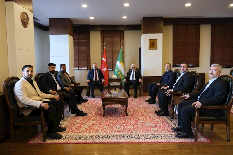 SES Partisi’nden HÜDA PAR’a ziyaret
