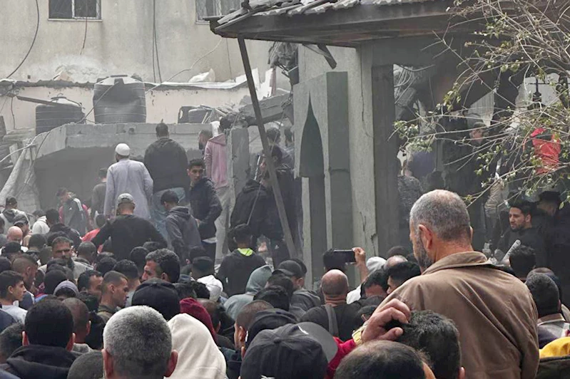 Deyr el-Belah Belediyesi işgalciler tarafından bombalandı: 3 şehit, çok sayıda yaralı