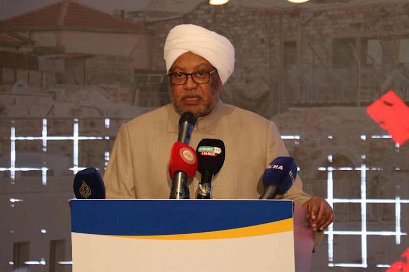 İsam Beşir: Amerika barışın hamisi değil siyonistlerin koruyucusudur