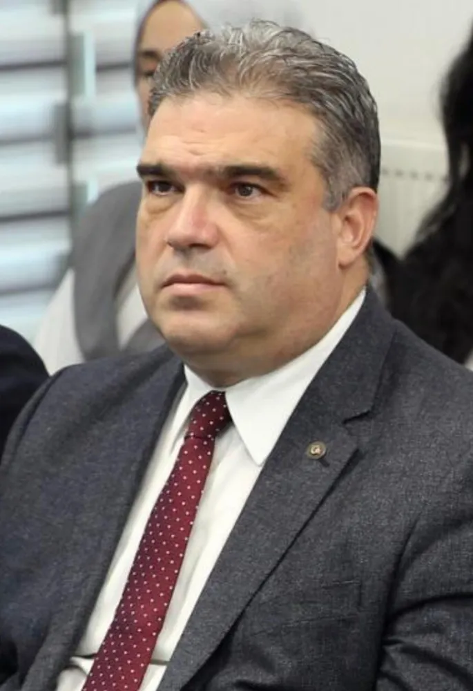 MİLLİ EĞİTİM BAKANIMIZ PROF.DR. YUSUF TEKİN YALNIZ DEĞİLDİR