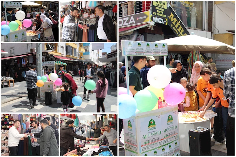 Bağlar esnafı lokum ikramında bulunarak halkı Mevlid programına davet etti