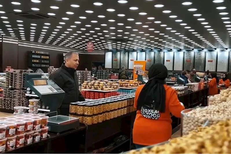 Bakan Yerlikaya: Esnaflarımızın yanında olmaya devam edeceğiz