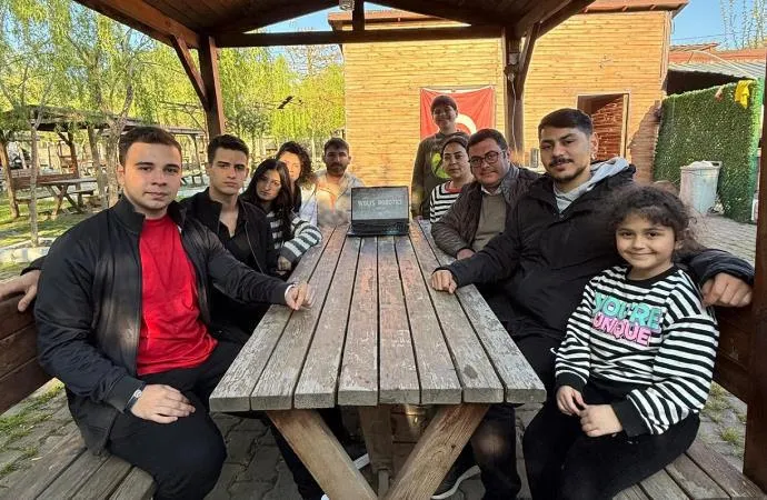 FELSEFEDEN ROBOTİK KODLAMAYA UZANAN YOLCULUK